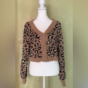 LA HEARTS Leopard Print Crop Sweater size XS